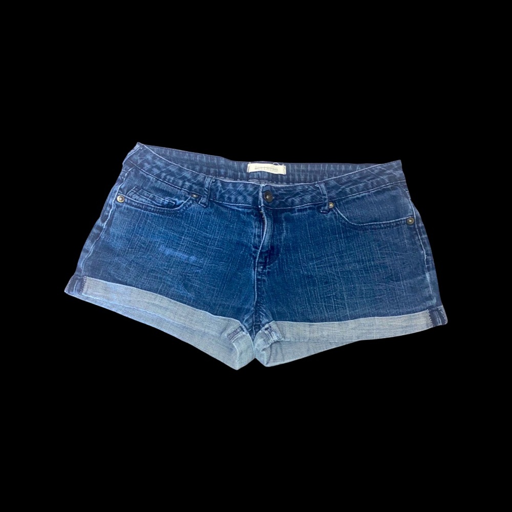 Bullhead denim shorts size 13 woman’s